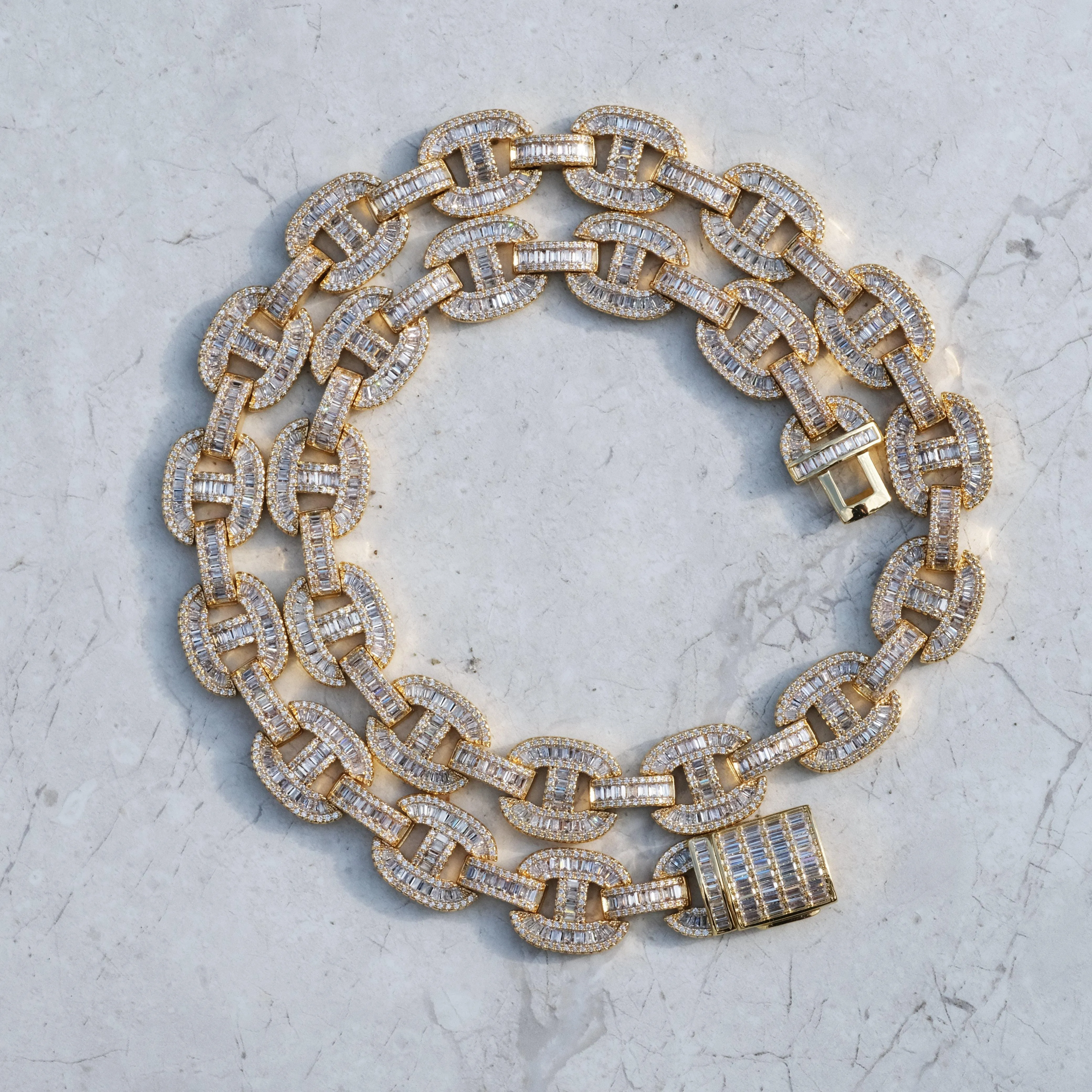 15mm Baguette Mariner Chain 18k Gold