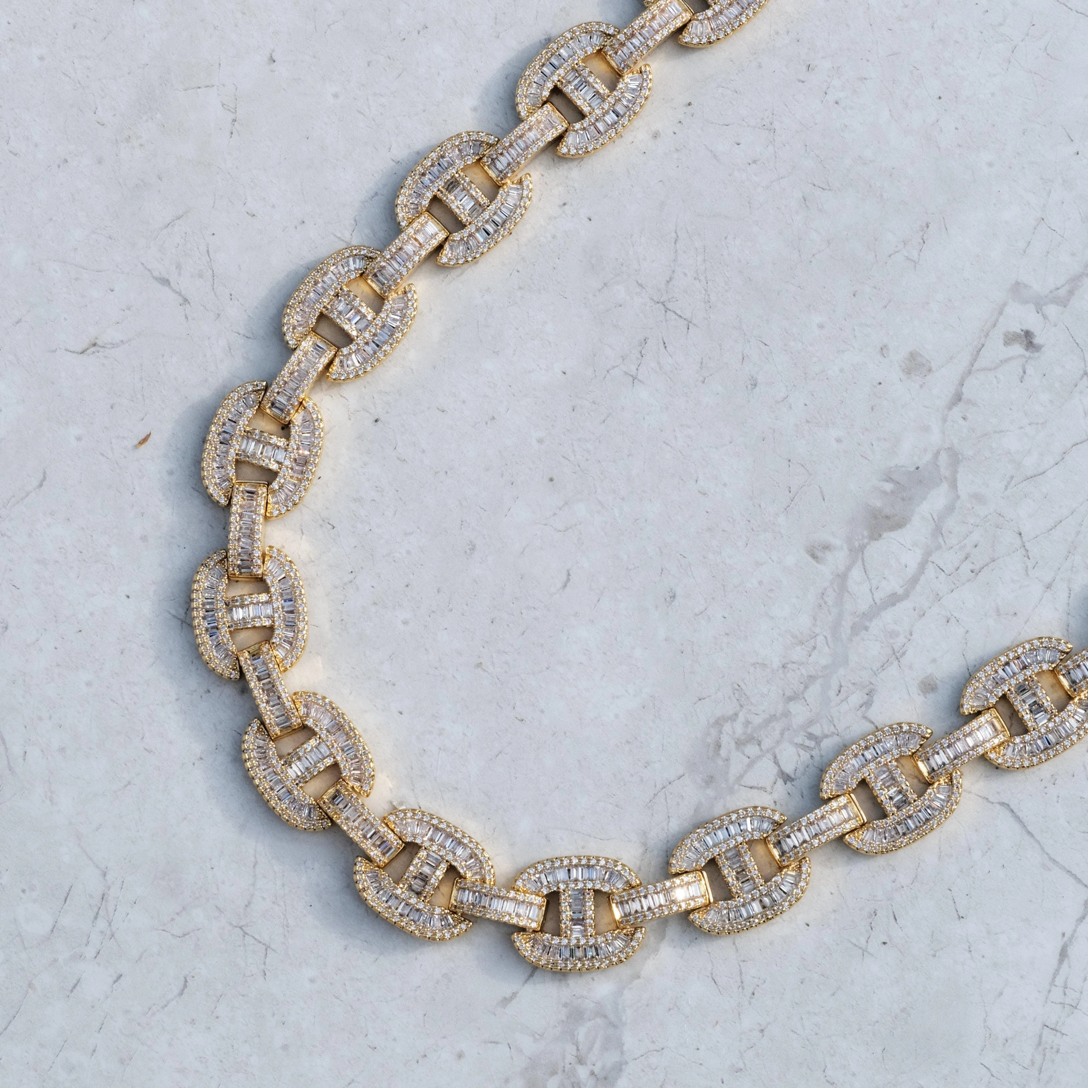 15mm Baguette Mariner Chain 18k Gold