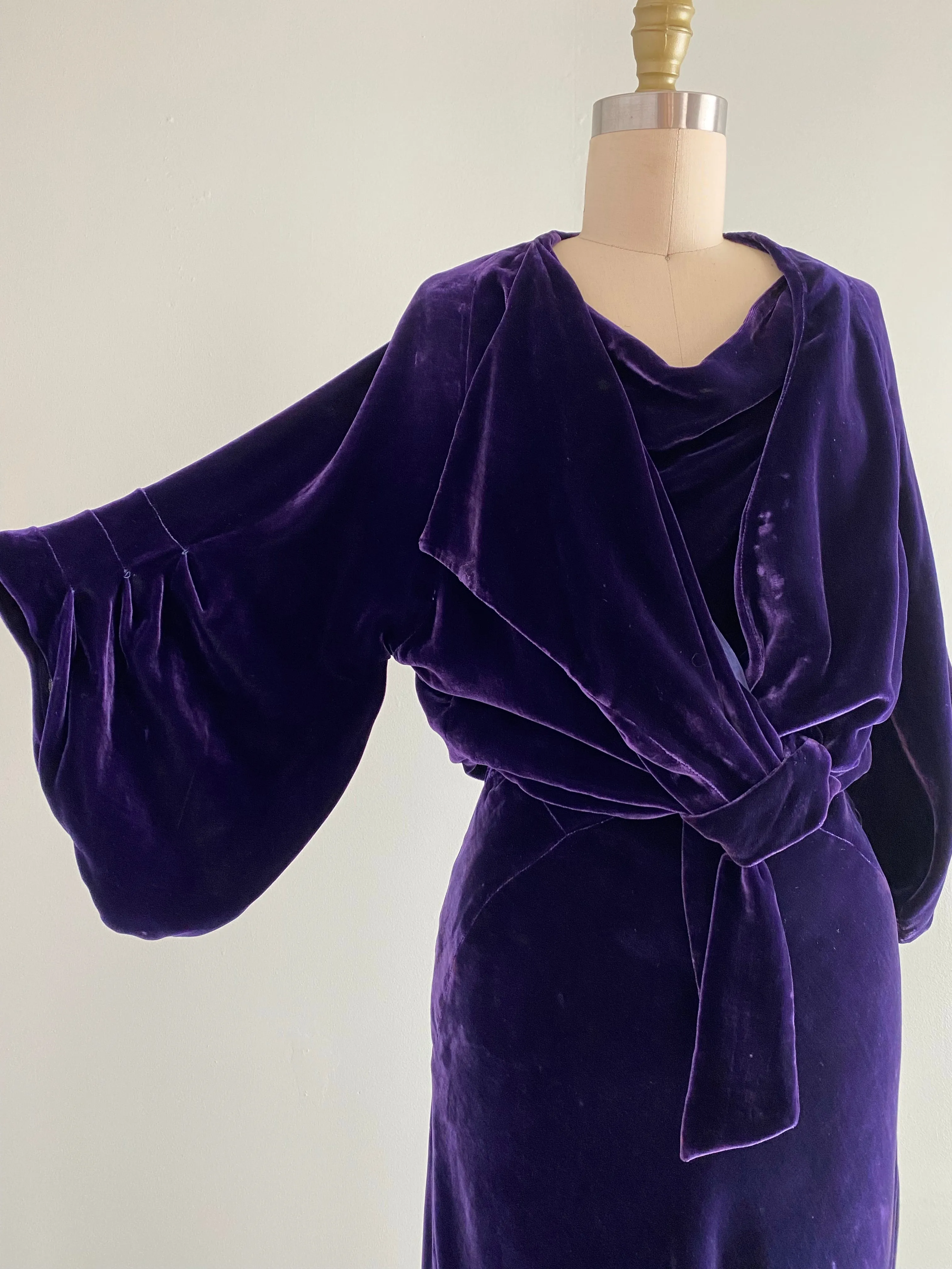 1930's Concord Grape Silk Velvet Bias Cut Dress & Jacket Set / Small