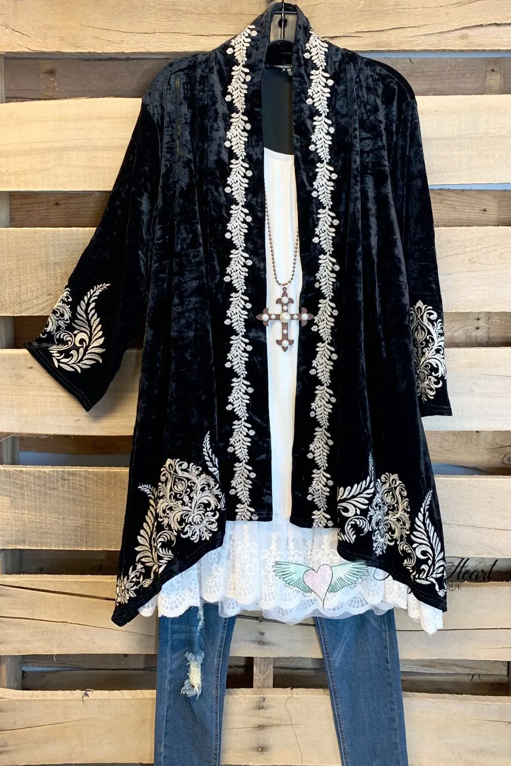 AHB EXCLUSIVE: Crushed Velvet Embroidered Cardigan - Black