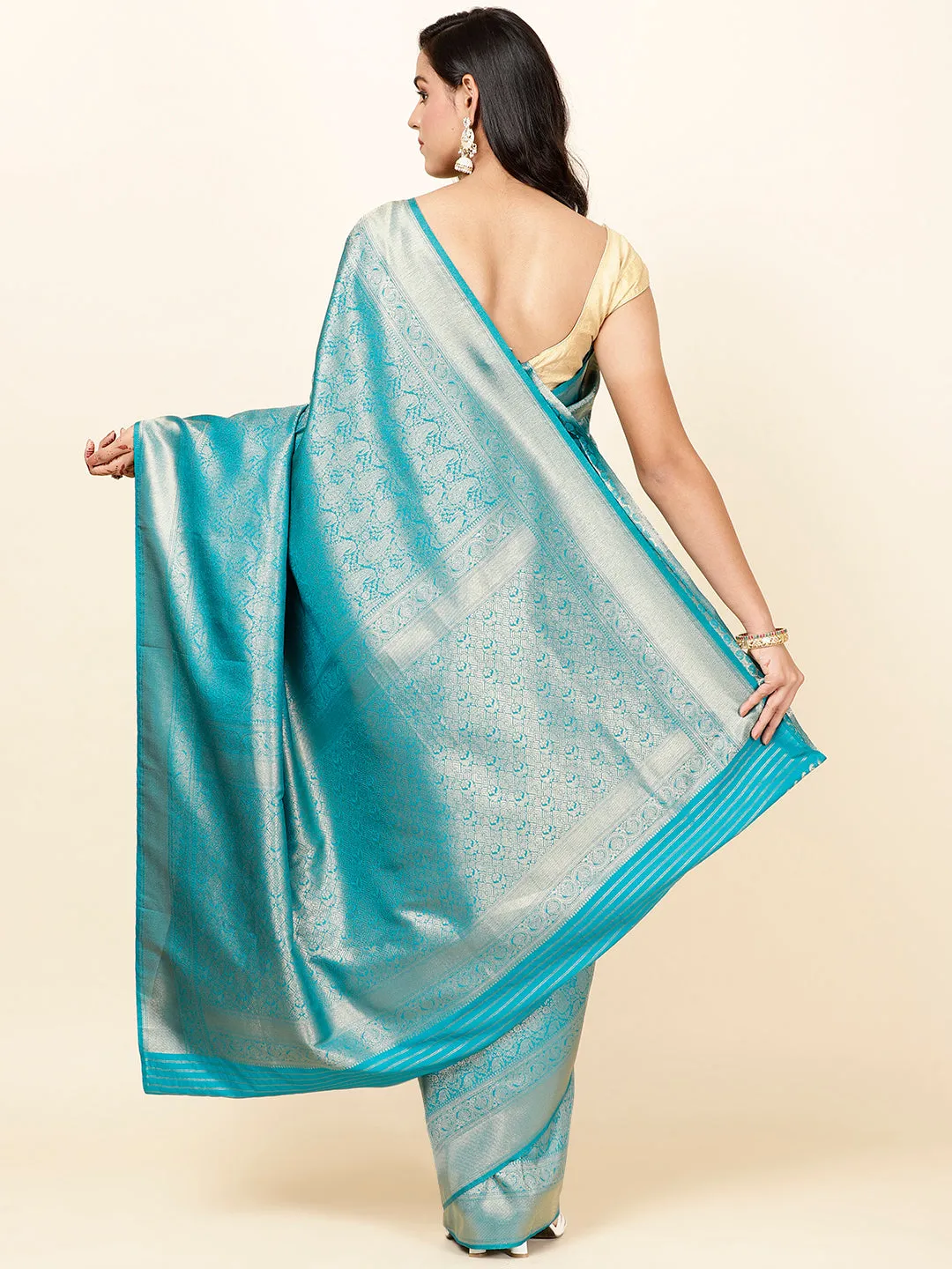 Bandhez Woven Handloom Saree