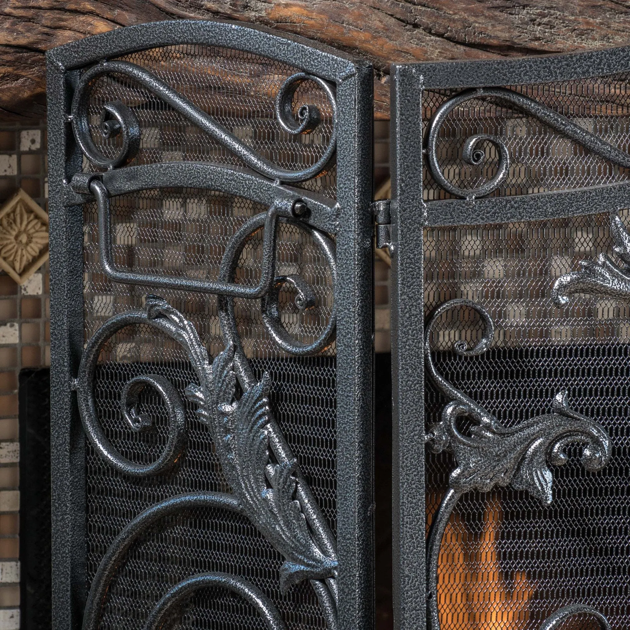 Black Silver Finish Floral Iron Fireplace Screen - NH744592