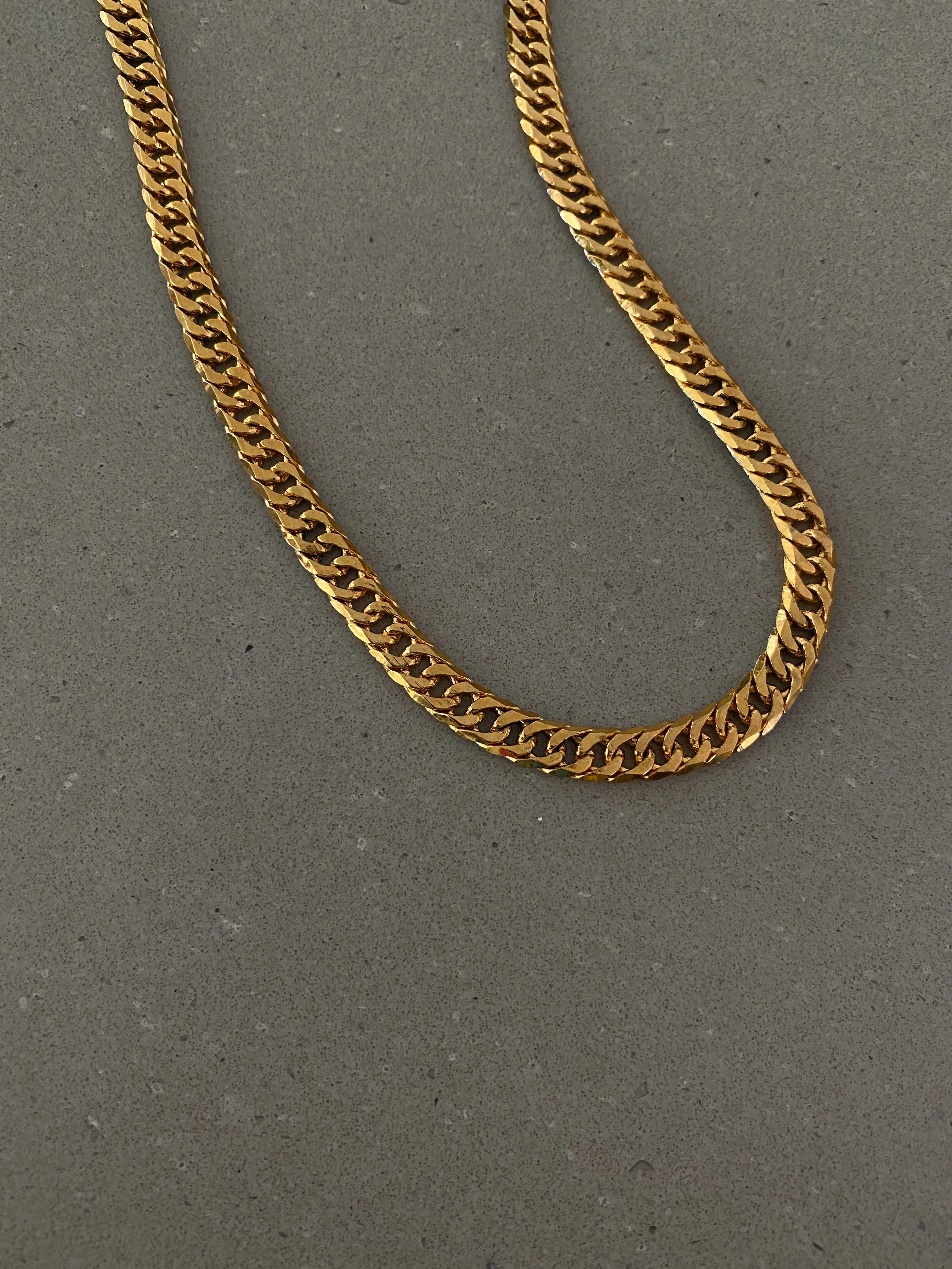 Cleo Chain