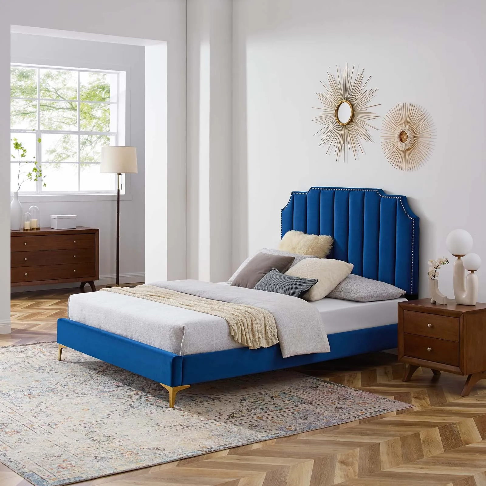 Colette Performance Velvet Platform Bed by Modway