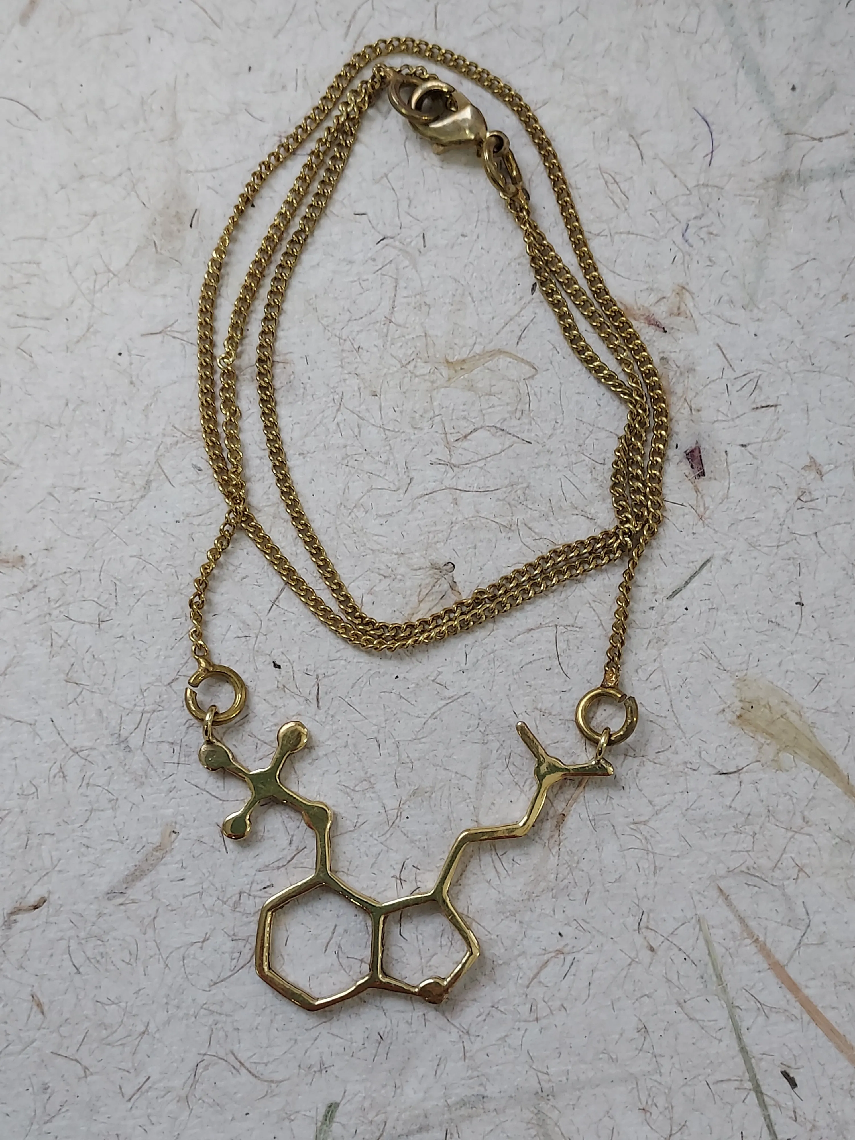 Element Molecule Pendant - Free Gift