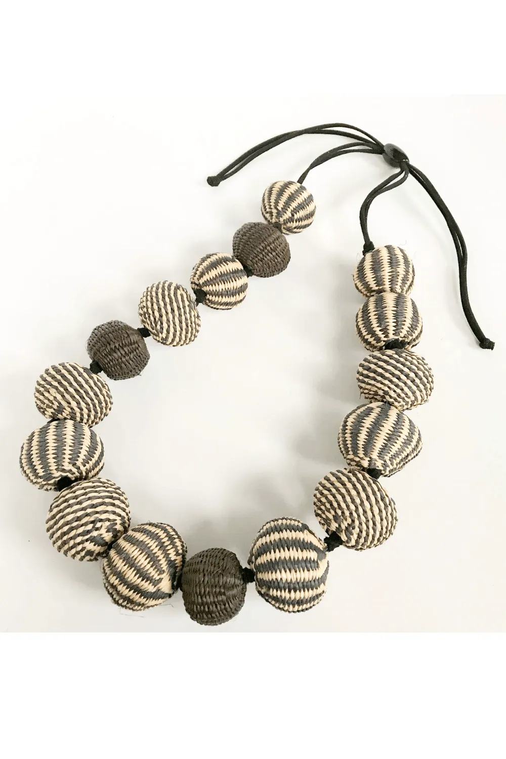 Hand Woven Iraca Ball Necklace