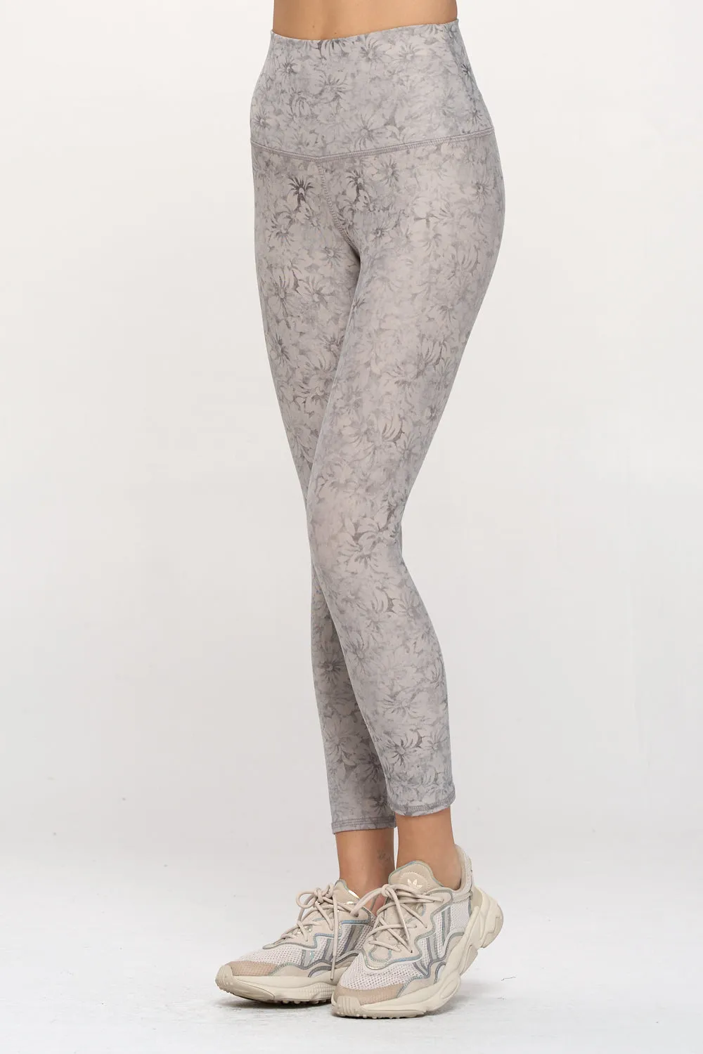 Mia - Dove Faded Floral Stamp 7/8 Legging (High-Waist)