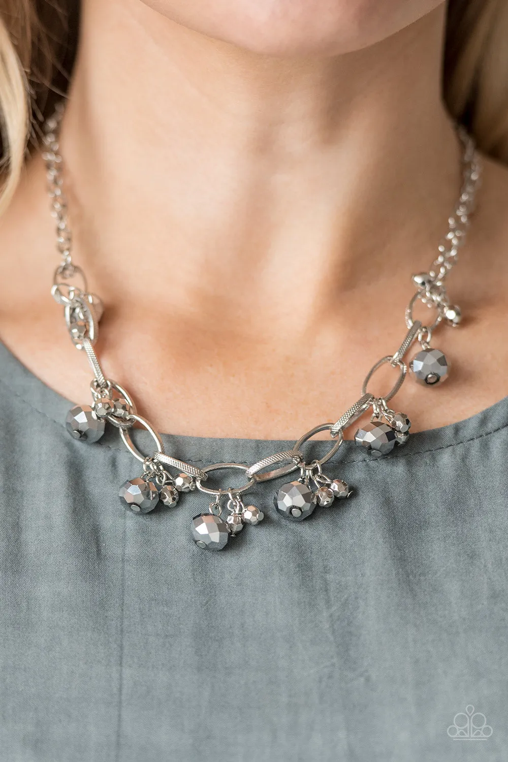 Paparazzi Accessories  - Lets Get This Fashion Show On the Road #N766 Peg - Silver Necklace