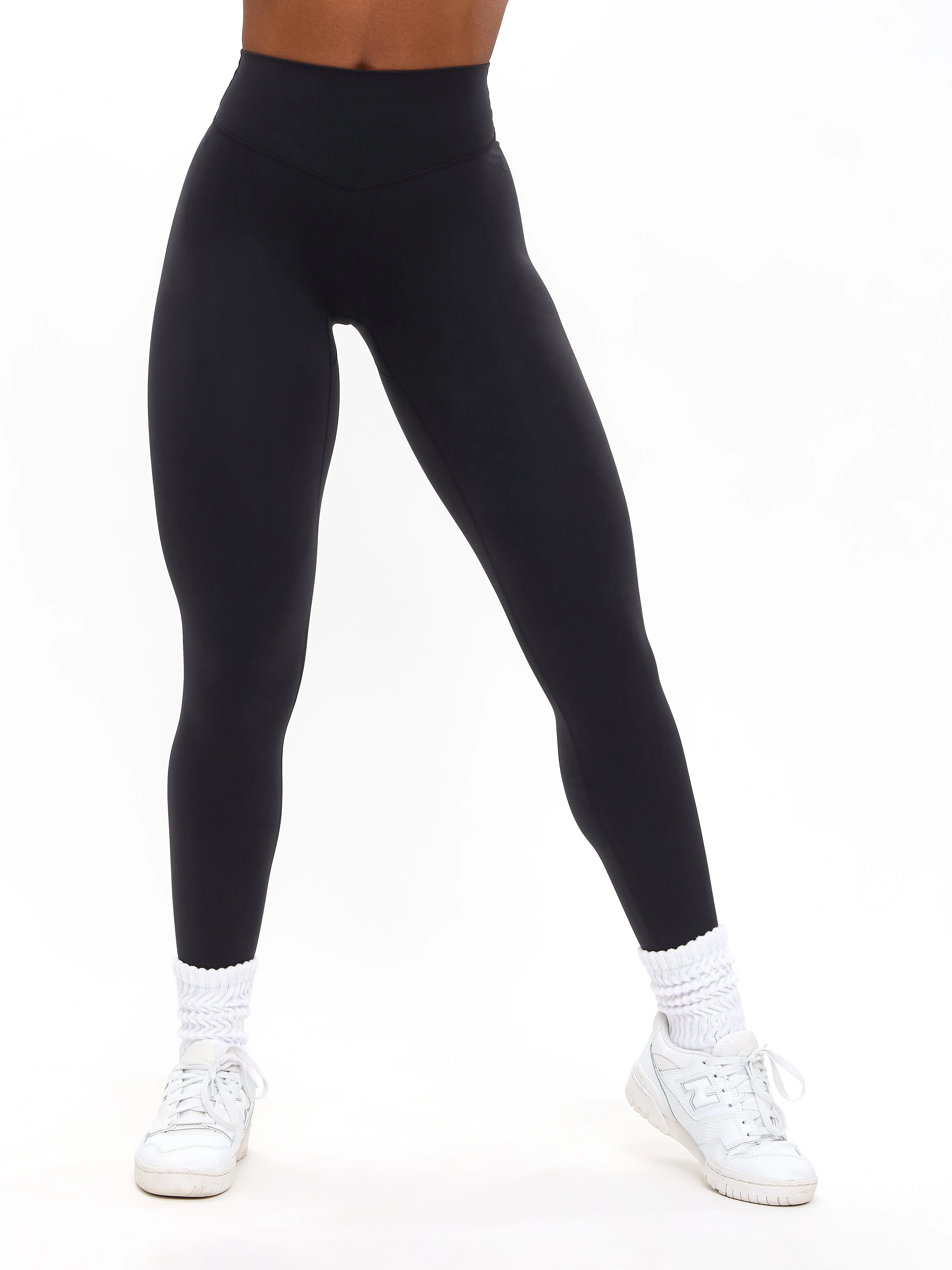 Premium PoshKnit Scrunch Leggings - Sleek Onyx Black