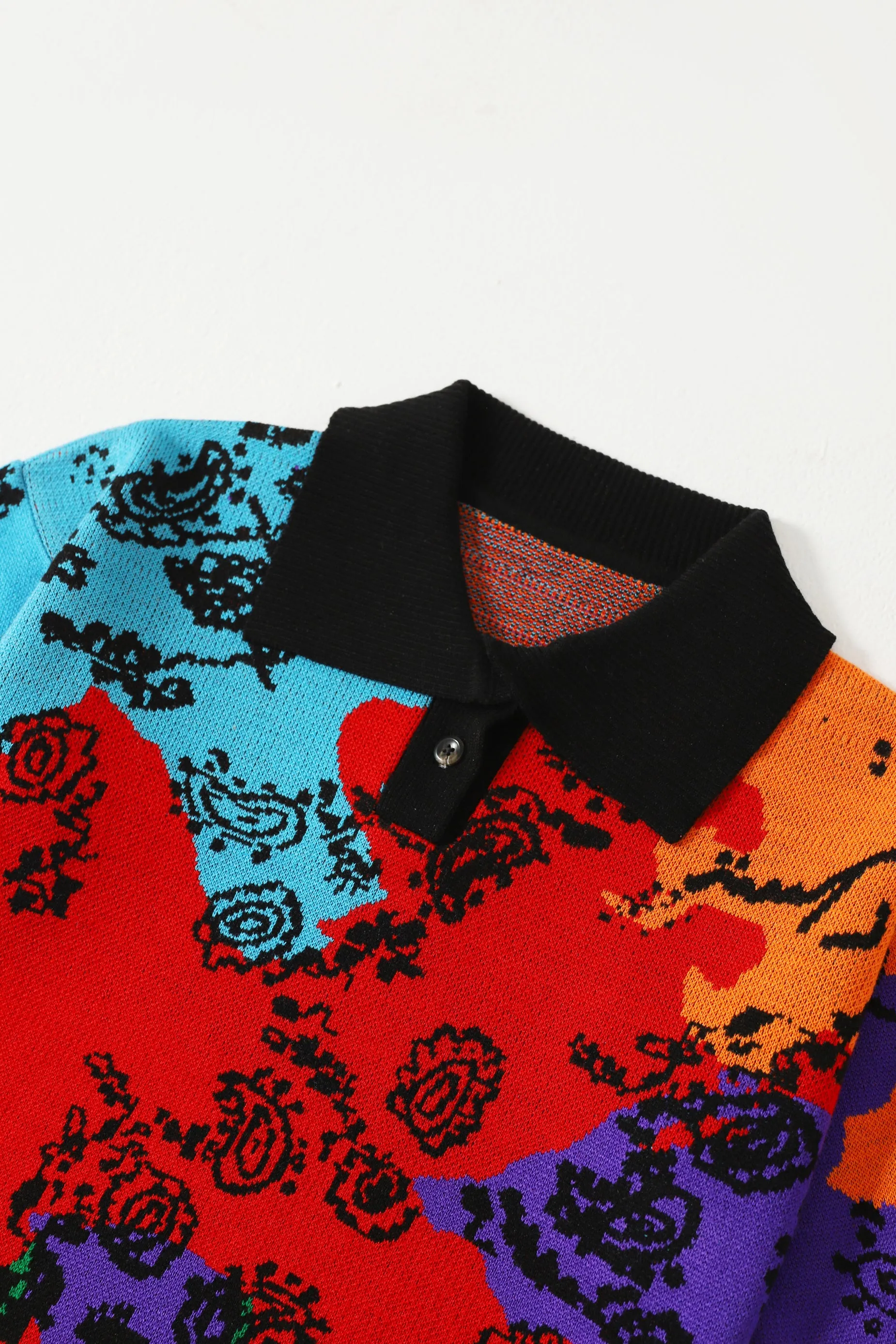 "COLOURS OF LIFE" JAQUARD KNIT POLO SHIRT