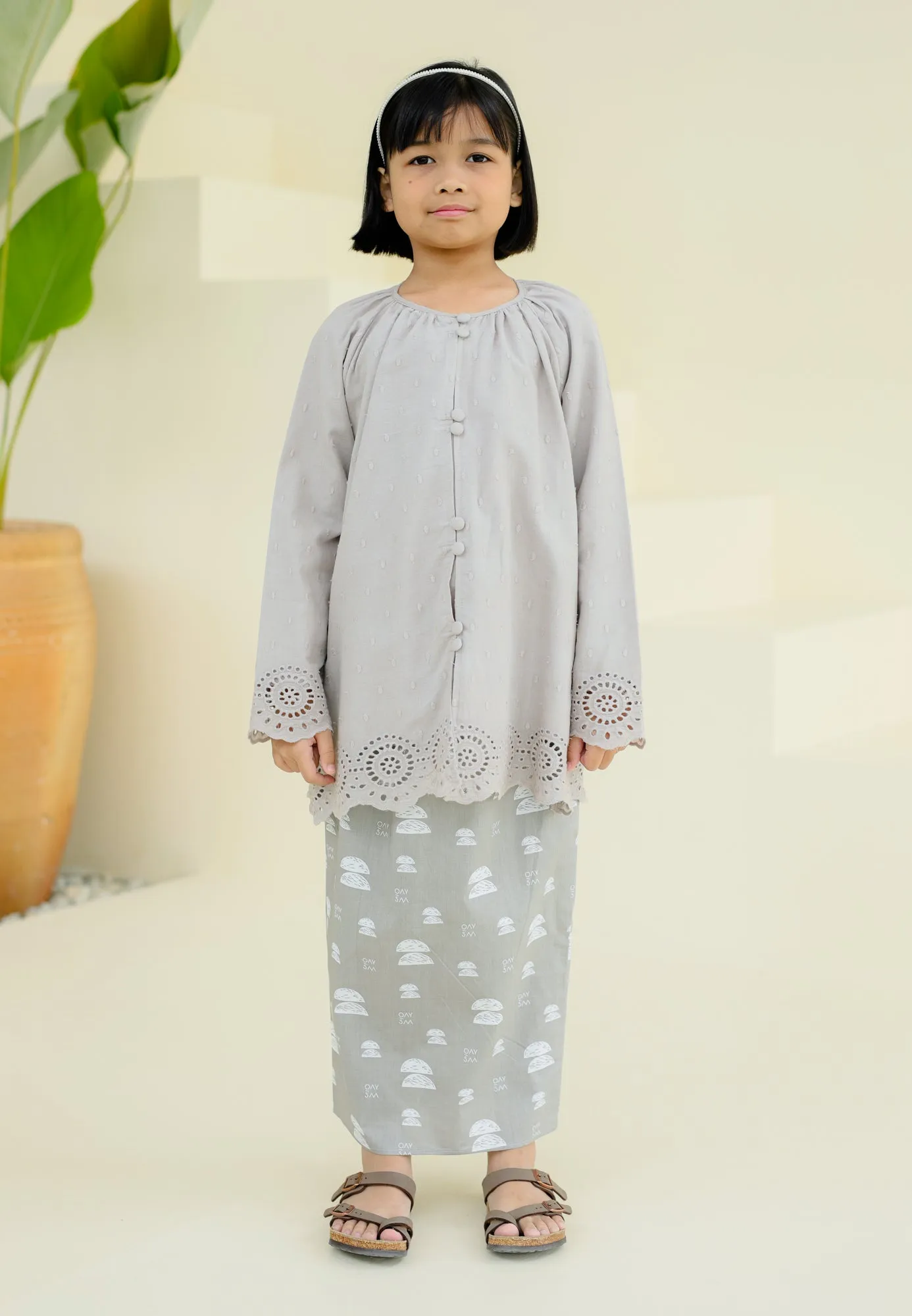 Secocok Girl (Soft Grey)