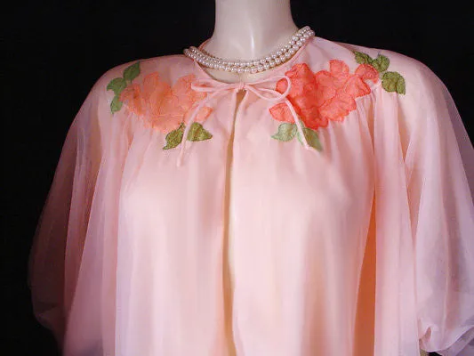 *VINTAGE VAN RAALTE MYTH PEACH DOUBLE NYLON PEIGNOIR & NIGHTGOWN SET WITH LACE APPLIQUES